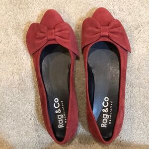 Rag & Co Red Handcrafted Suede Flats with Oversized Bow-Size 7